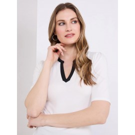 Contrast Neckline 3/4 Sleeve Top
