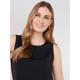 Sleeveless Textured Blouse
