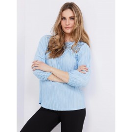 3/4 Sleeve Textured Top With Crochet Details