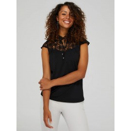 Crochet Cap Sleeve Top With Front Keyhole